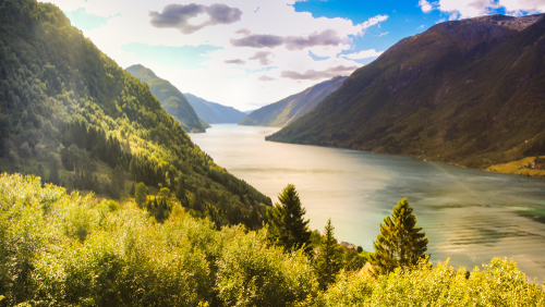 Noruega: Natureza Imponente e Aurora Boreal - Explorando as Maravilhas  Escandinavas